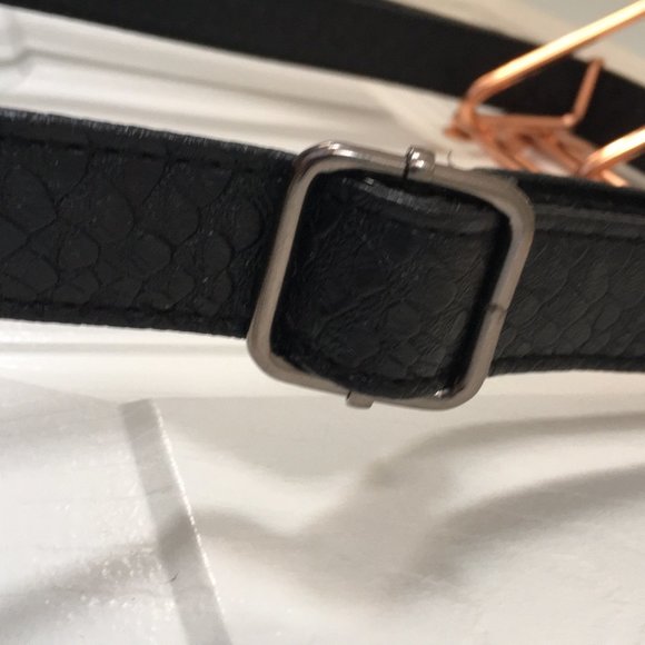 GUC Fiorelli Faux Leather Crossbody Purse - Picture 8 of 9